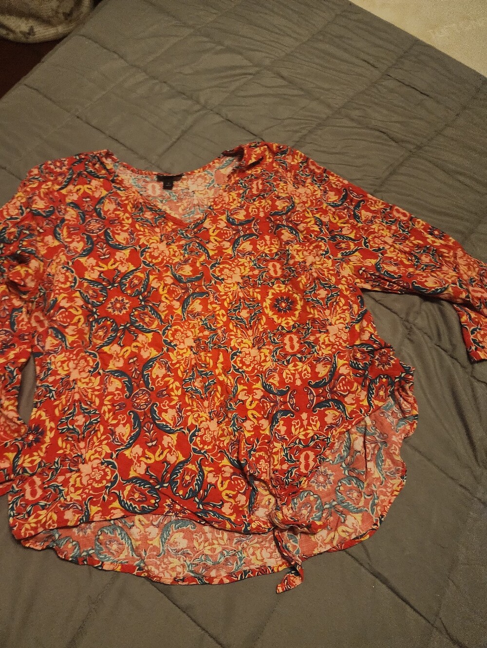 torrid Coral Floral Scoop Neck Tank with Blue & Yellow Accents